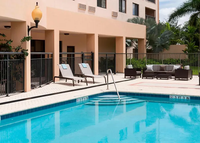 Courtyard By Marriott Miami At Dolphin Mall
